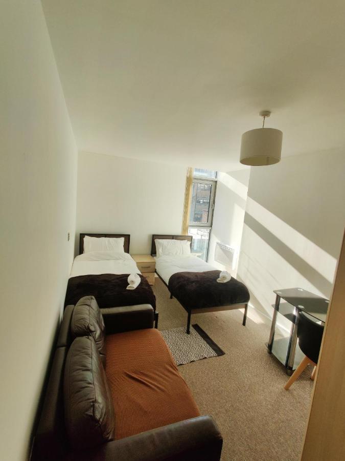 Birmingham Prime Location Stunning Apartment Floor-To-Ceiling Windows Extérieur photo