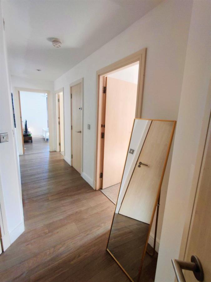 Birmingham Prime Location Stunning Apartment Floor-To-Ceiling Windows Extérieur photo